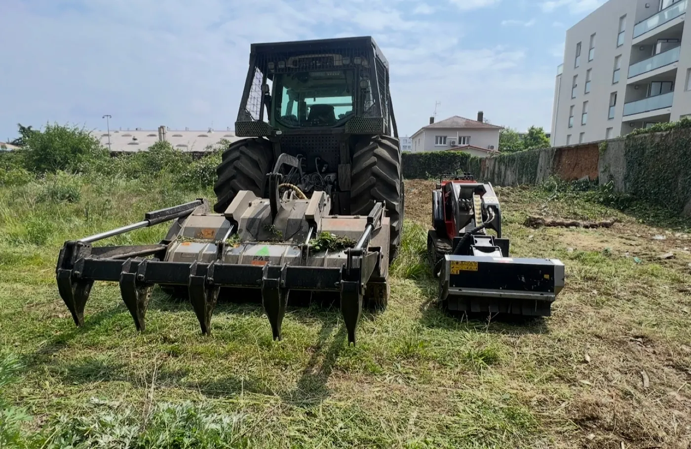 Débroussaillage lourd